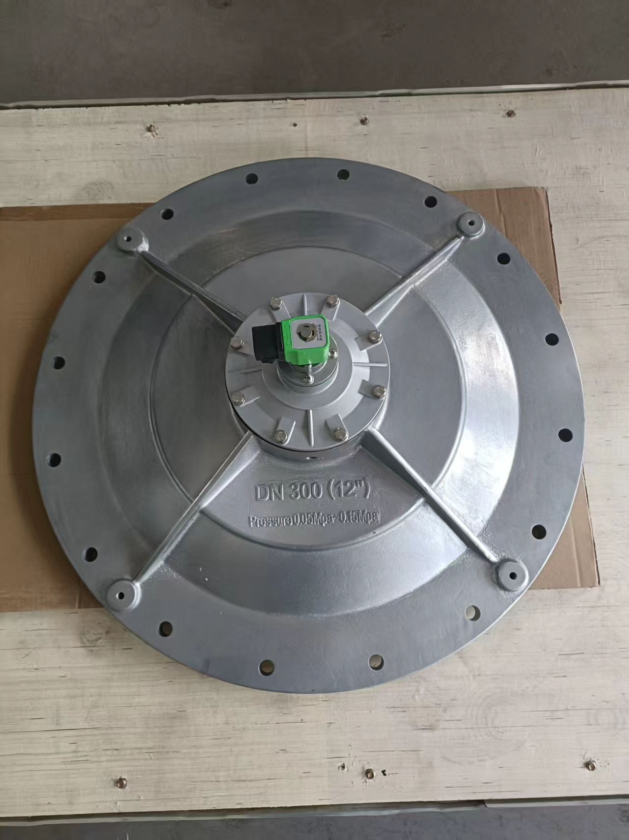 Novedad: válvulas de pulso sumergidas DMF de gran diámetro de 8–16''